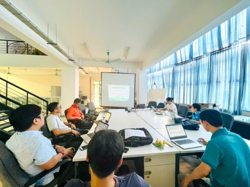 Bộ môn Hóa học tổ chức seminar tháng 5/2025