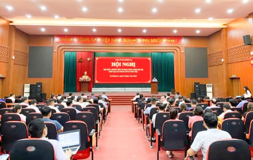 Khoa KHTN – CN phối hợp tổ chức tập huấn ứng dụng trí tuệ nhân tạo (AI) trong xử lý công việc cho cán bộ, công chức, viên chức xã Mường La