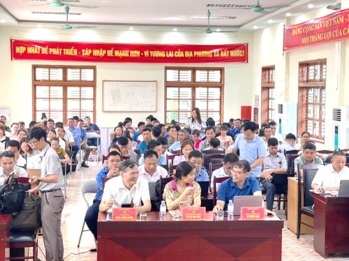 Khoa KHTN – CN phối hợp tổ chức tập huấn ứng dụng trí tuệ nhân tạo (AI) trong xử lý công việc cho cán bộ, công chức, viên chức xã Chiềng Lao